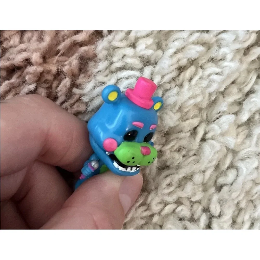 Funko Five Nights At Freddy’s Blacklight Blue Neon Cereal Exclusive Mini Figure
